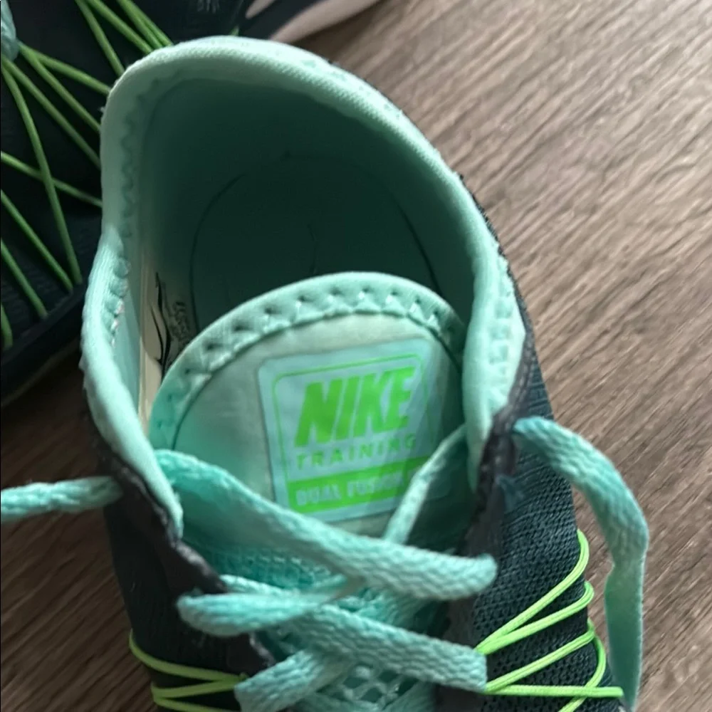 Nike‎ Blue and Green Athletic Shoes with Mesh Design